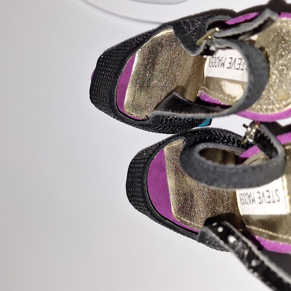 Multi-colored 😍 Steve Madden Slingback heels 🤤 - Picture 8 of 8